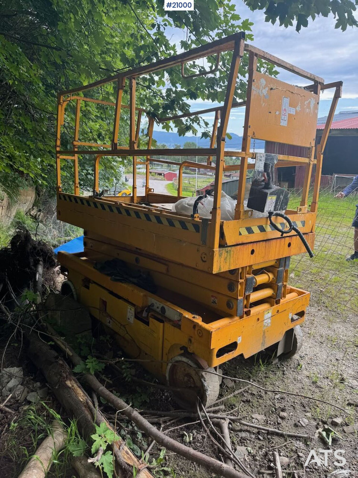 Hauolette Compact 10N 0864 - Ψαλιδωτό ανυψωτικό: φωτογραφία 3 Hauolette Compact 10N 0864 - Ψαλιδωτό ανυψωτικό: φωτογραφία 3