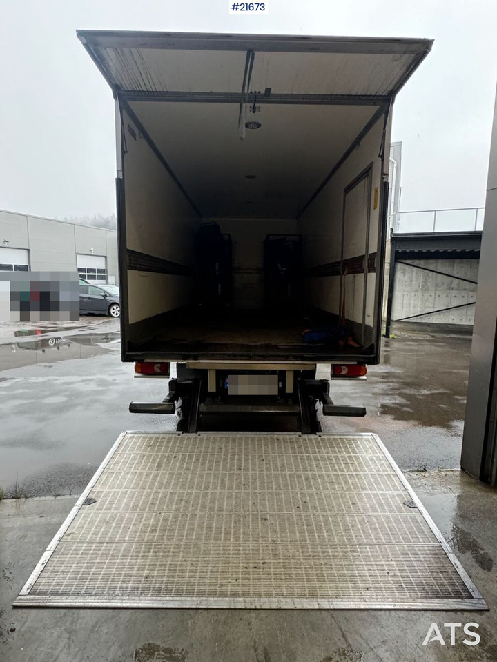 Iveco 75E-210 4x2 skapbil m/ lift SE VIDEO - Φορτηγό κόφα: φωτογραφία 4 Iveco 75E-210 4x2 skapbil m/ lift SE VIDEO - Φορτηγό κόφα: φωτογραφία 4