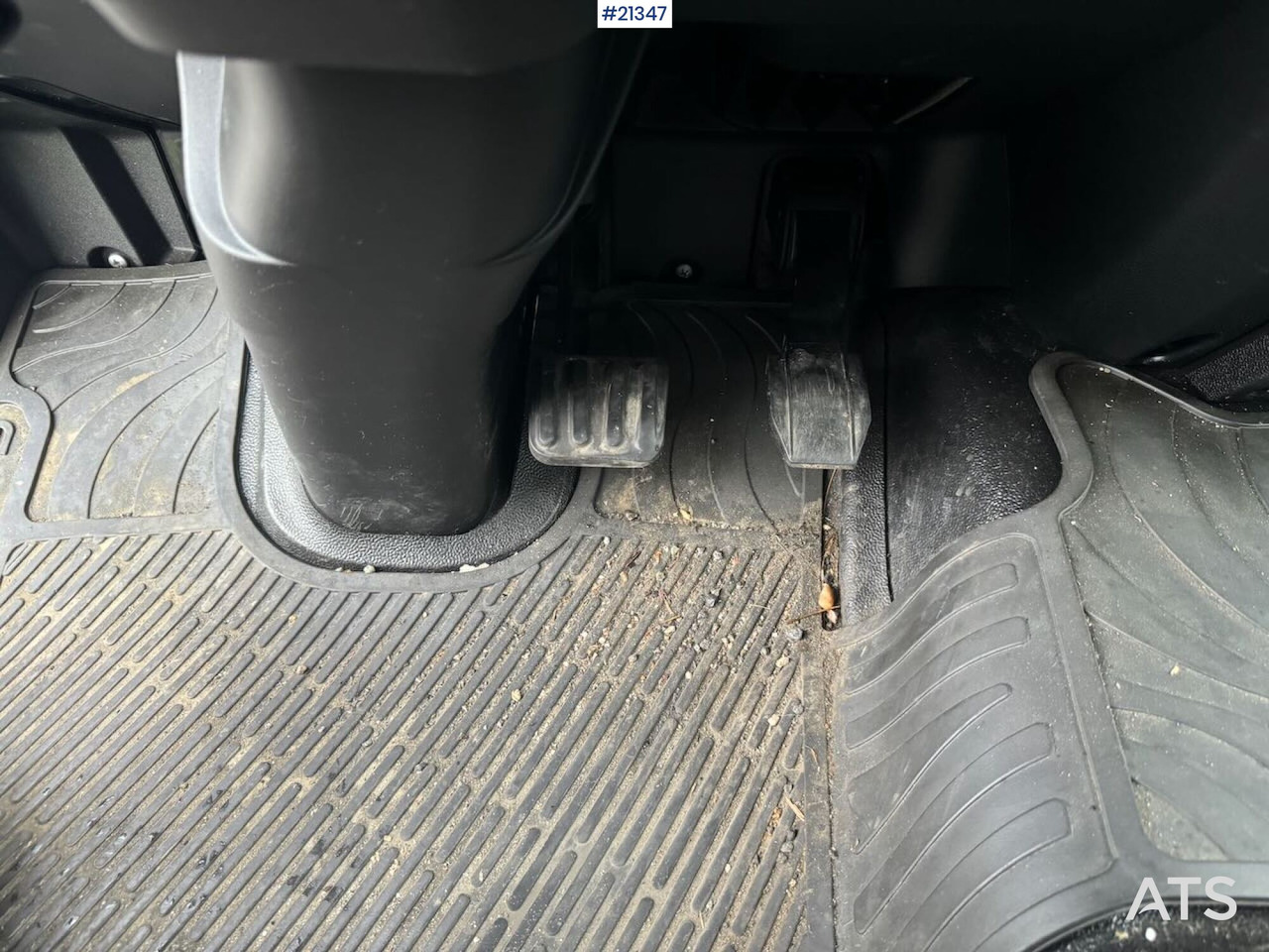 Φορτηγό κόφα Iveco Eurocargo 75-210: φωτογραφία 28 Φορτηγό κόφα Iveco Eurocargo 75-210: φωτογραφία 28