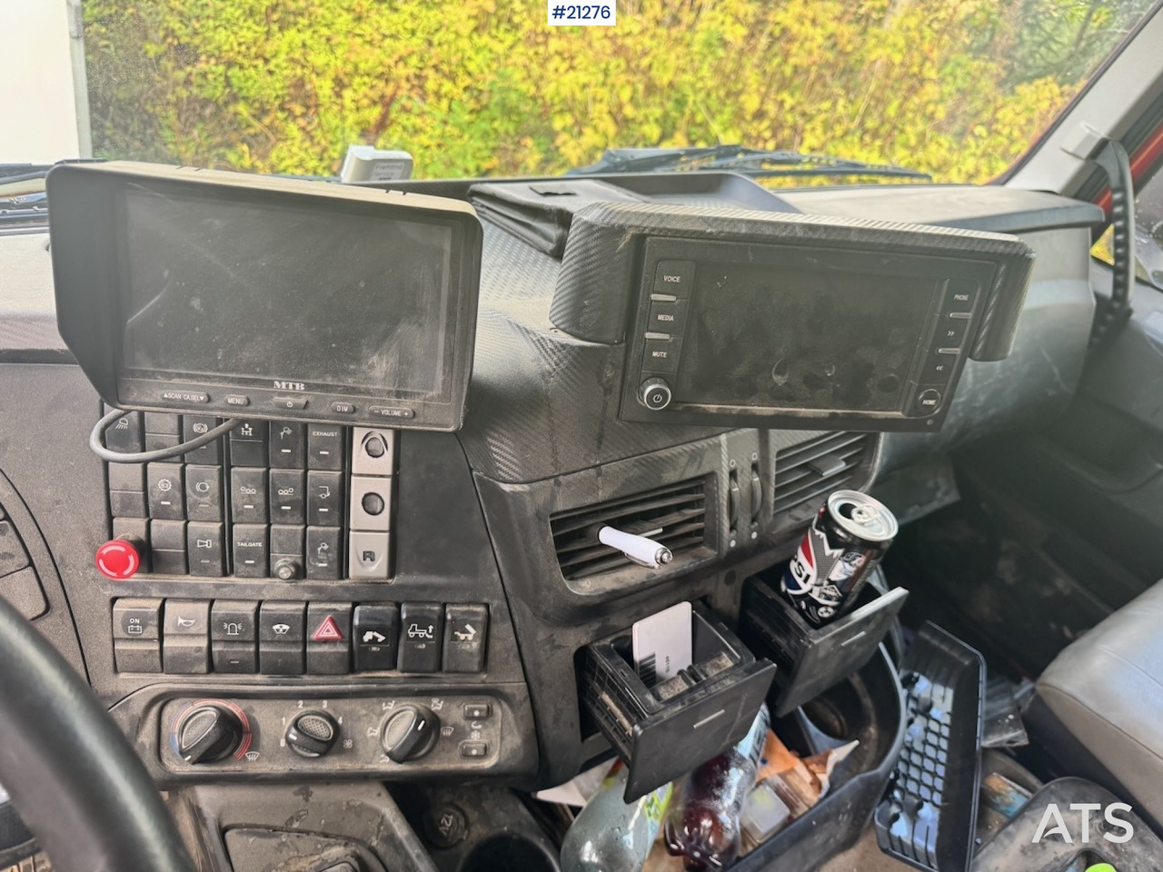 Φορτηγό ανατρεπόμενο Iveco Trakker: φωτογραφία 26