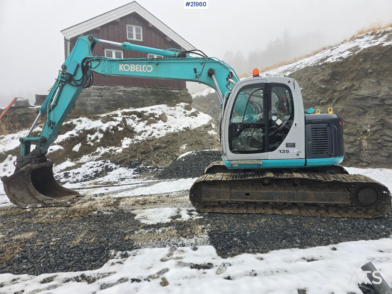 Kobelco SK135 SR LC Beltegraver m/ Graveskuffe og hydraulisk pusseskuffe - Ερπυστριοφόρος εκσκαφέας: φωτογραφία 5 Kobelco SK135 SR LC Beltegraver m/ Graveskuffe og hydraulisk pusseskuffe - Ερπυστριοφόρος εκσκαφέας: φωτογραφία 5