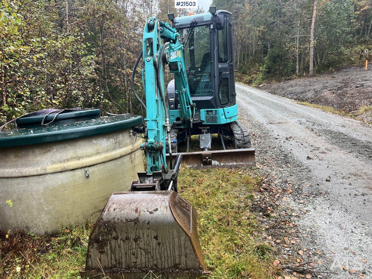 Kobelco Sk25SR-6E Gravemaskin m/ pusseskuffe,graveskuffe og tilt - Μίνι εκσκαφέας: φωτογραφία 3 Kobelco Sk25SR-6E Gravemaskin m/ pusseskuffe,graveskuffe og tilt - Μίνι εκσκαφέας: φωτογραφία 3