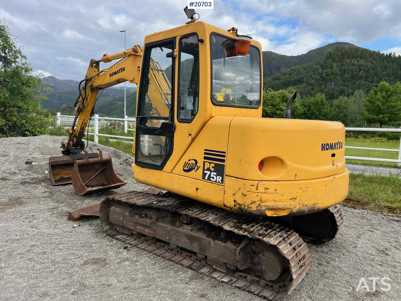 Komatsu PC75 - Εκσκαφέας: φωτογραφία 3 Komatsu PC75 - Εκσκαφέας: φωτογραφία 3