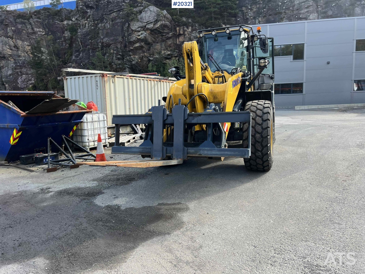 Komatsu WA320-8EO - Ελαστιχοφόρος φορτωτής: φωτογραφία 4 Komatsu WA320-8EO - Ελαστιχοφόρος φορτωτής: φωτογραφία 4