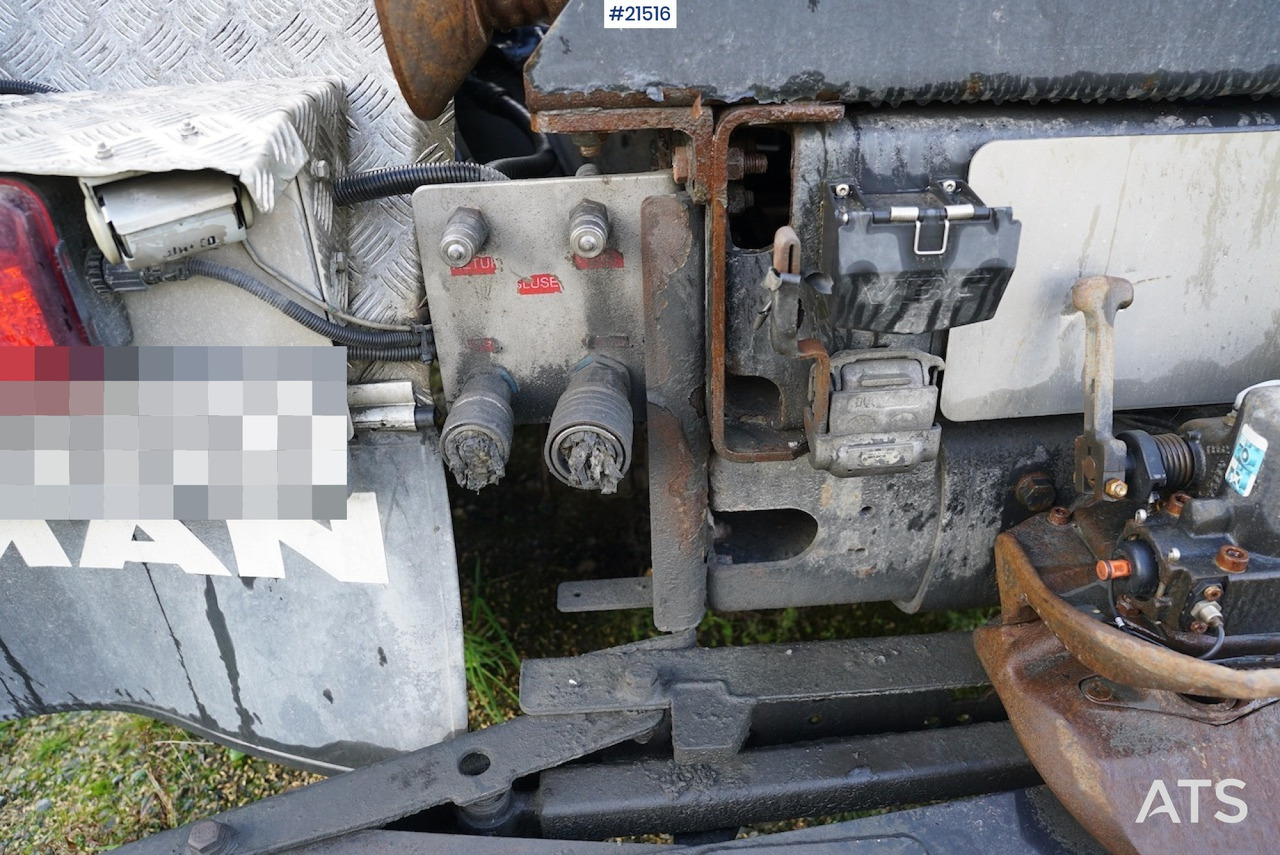 Φορτηγό φόρτωσης γάντζου MAN Man TGX 35.560 8x4 tridem krokbil: φωτογραφία 11