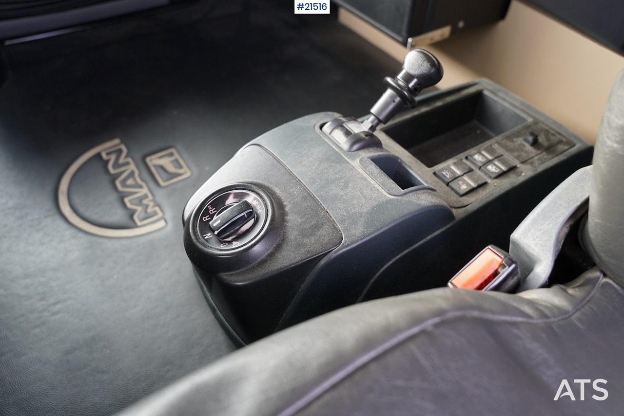 Φορτηγό φόρτωσης γάντζου MAN Man TGX 35.560 8x4 tridem krokbil: φωτογραφία 42