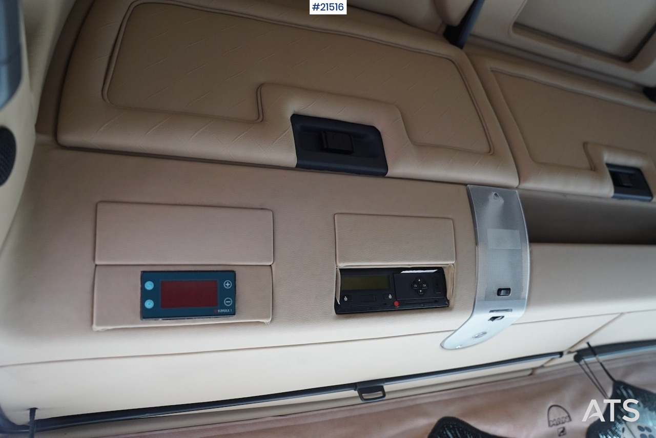 Φορτηγό φόρτωσης γάντζου MAN Man TGX 35.560 8x4 tridem krokbil: φωτογραφία 40