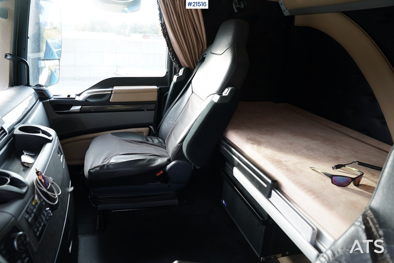 Φορτηγό φόρτωσης γάντζου MAN Man TGX 35.560 8x4 tridem krokbil: φωτογραφία 37