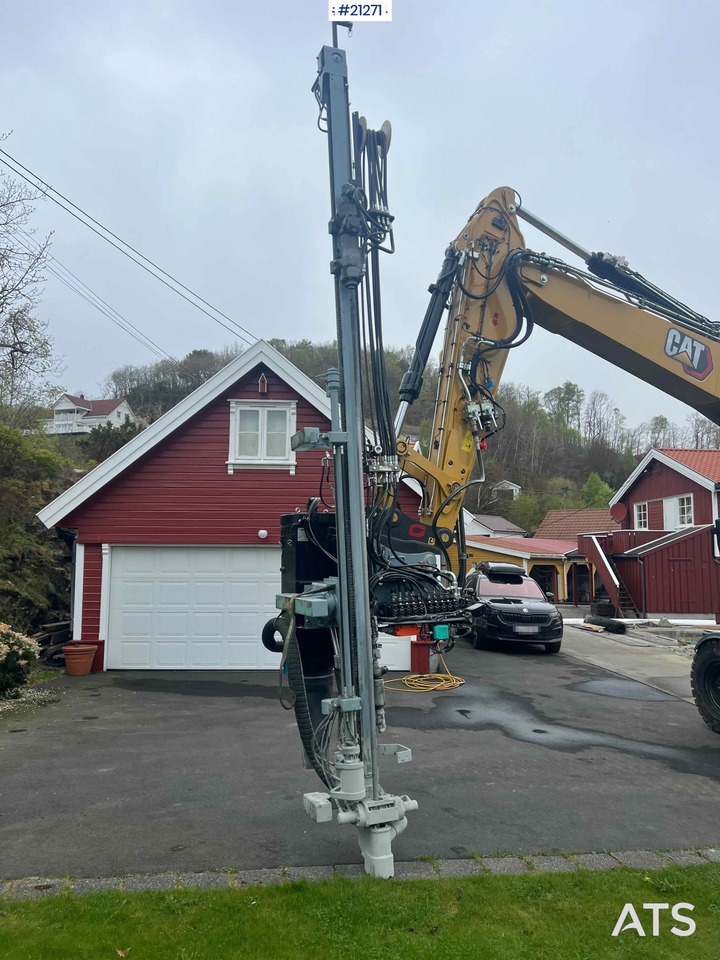 Montabert micro borretårn betydelig oppgradert m/ hc25 hammer og stangskifter - Γεωτρύπανο: φωτογραφία 1 Montabert micro borretårn betydelig oppgradert m/ hc25 hammer og stangskifter - Γεωτρύπανο: φωτογραφία 1