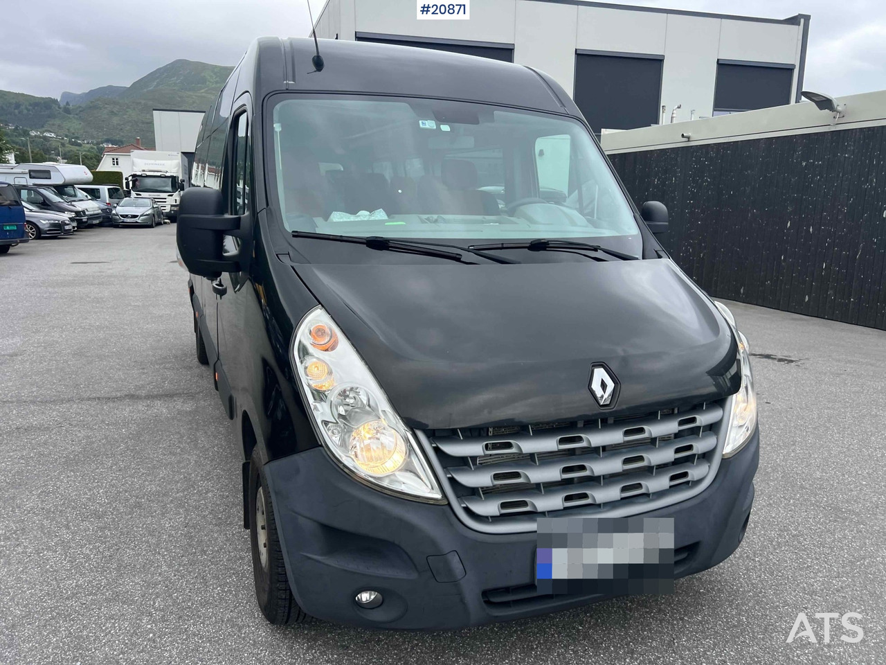Μικρό λεωφορείο, Επιβατικό βαν Renault DCI 125: φωτογραφία 8
