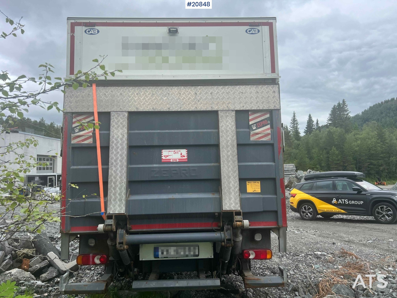 Φορτηγό κόφα Renault midlum: φωτογραφία 12 Φορτηγό κόφα Renault midlum: φωτογραφία 12