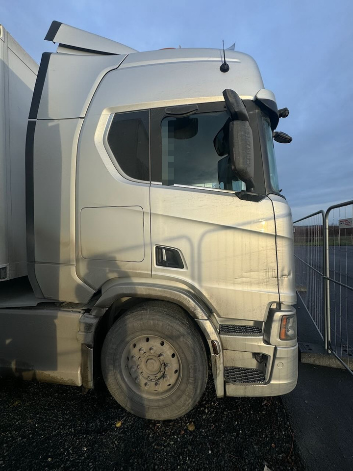 Scania R590 6x2 Trekkvogn m/ Walking floor hydraulikk - Τράκτορας: φωτογραφία 5 Scania R590 6x2 Trekkvogn m/ Walking floor hydraulikk - Τράκτορας: φωτογραφία 5