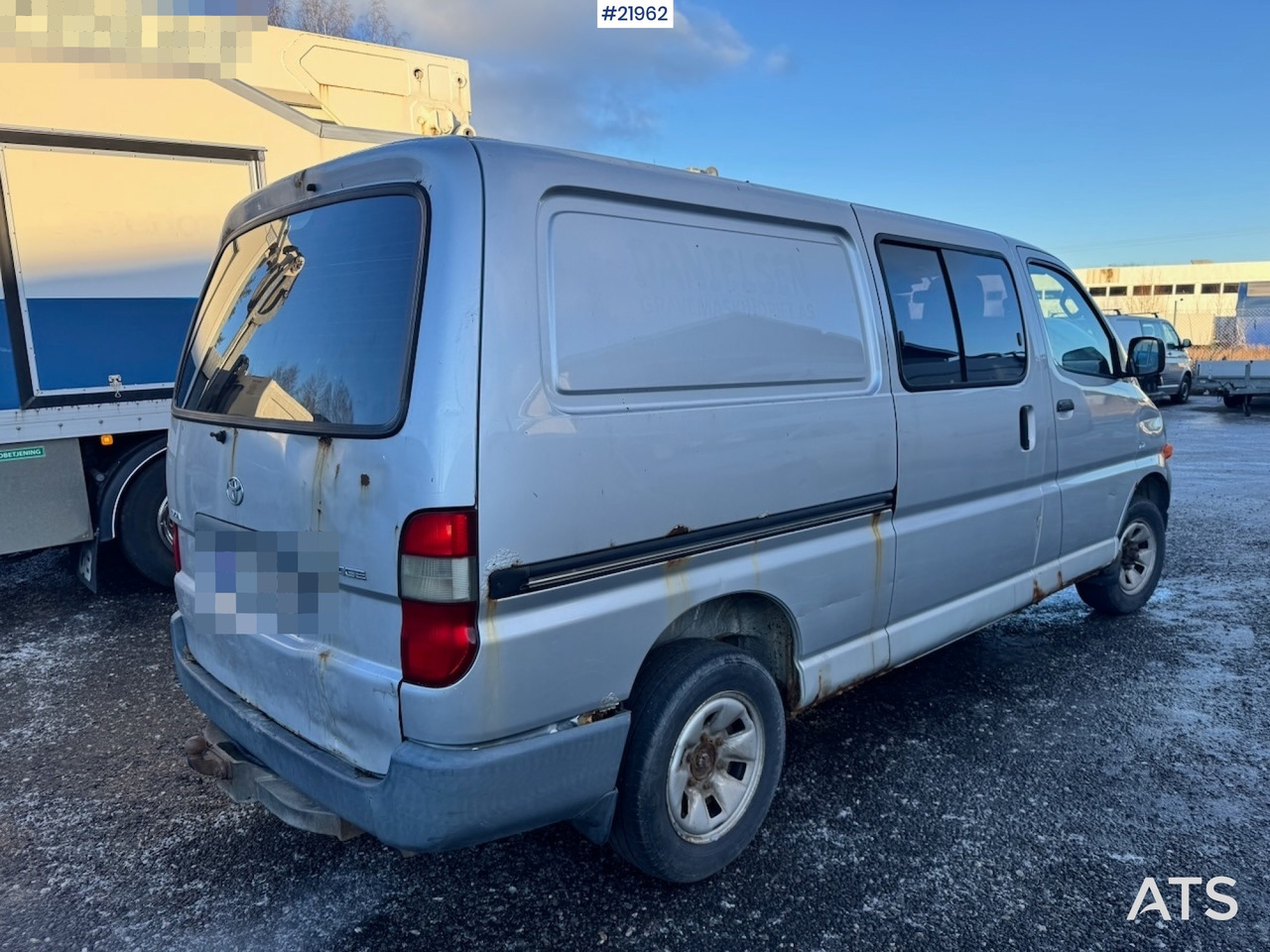 Toyota HIACE - Βαν: φωτογραφία 5 Toyota HIACE - Βαν: φωτογραφία 5