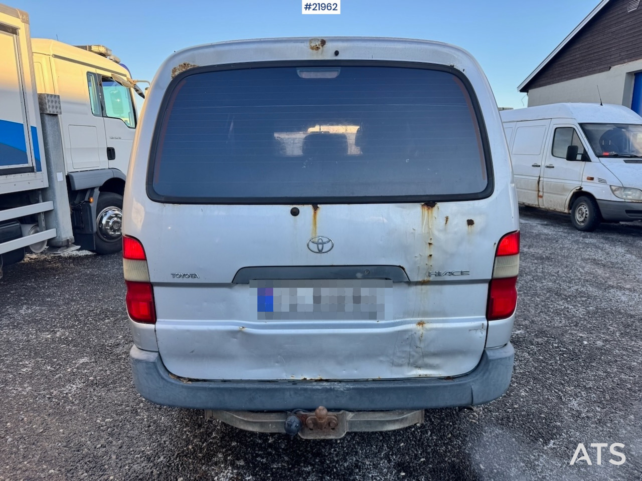 Toyota HIACE - Βαν: φωτογραφία 4 Toyota HIACE - Βαν: φωτογραφία 4