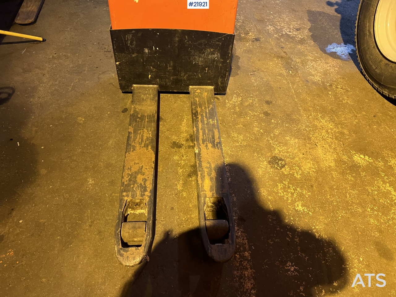 Toyota elektrisk pallejekk m/ løftekapasitet på 1300 kg - Παλετοφόρο: φωτογραφία 2 Toyota elektrisk pallejekk m/ løftekapasitet på 1300 kg - Παλετοφόρο: φωτογραφία 2