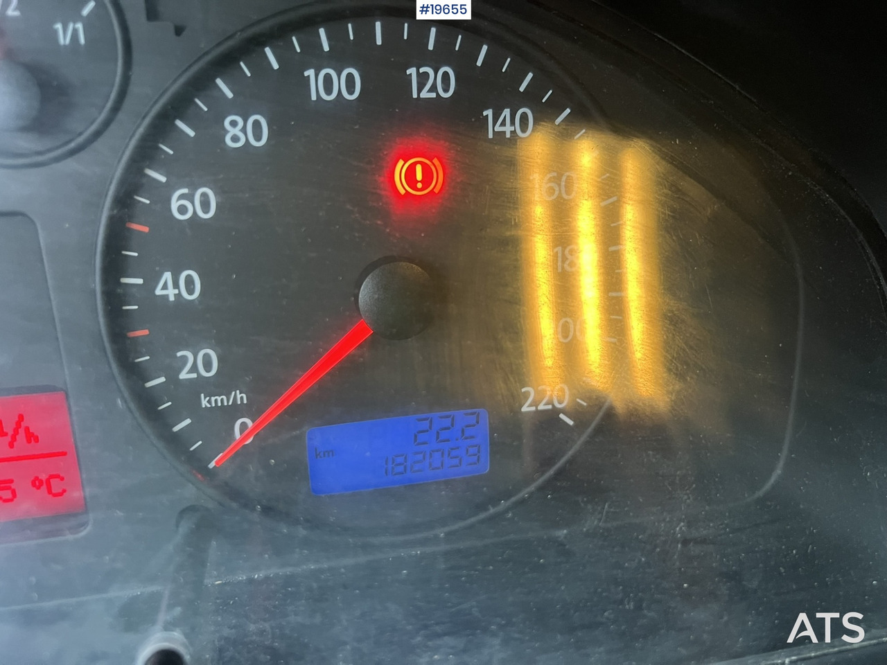 Βαν Volkswagen Transporter: φωτογραφία 32