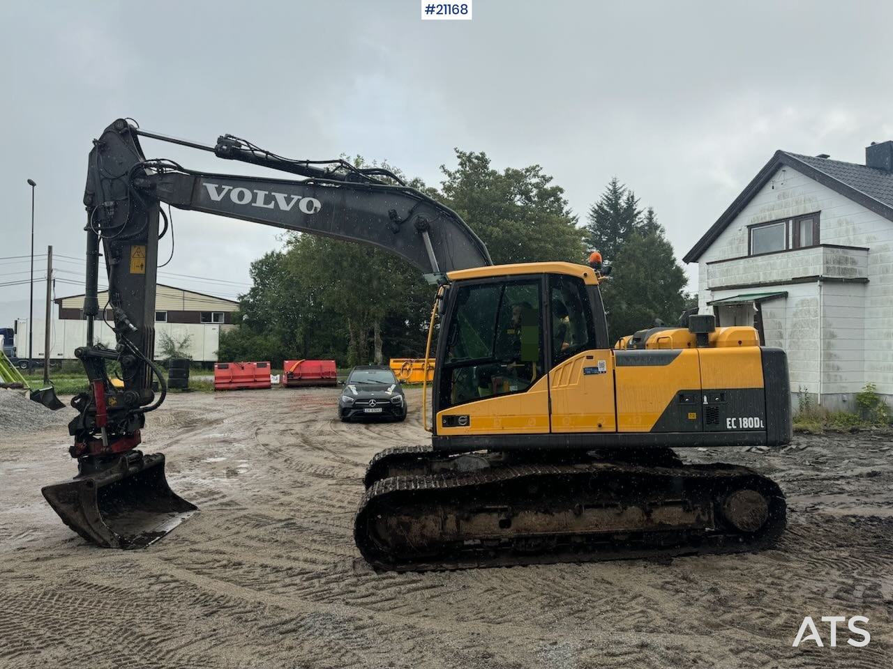 Volvo EC180DL - Ερπυστριοφόρος εκσκαφέας: φωτογραφία 1 Volvo EC180DL - Ερπυστριοφόρος εκσκαφέας: φωτογραφία 1