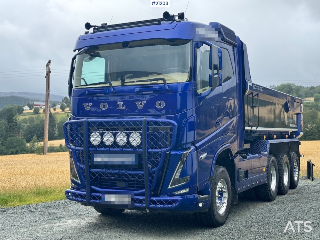 Volvo FH16 - Φορτηγό ανατρεπόμενο: φωτογραφία 3 Volvo FH16 - Φορτηγό ανατρεπόμενο: φωτογραφία 3