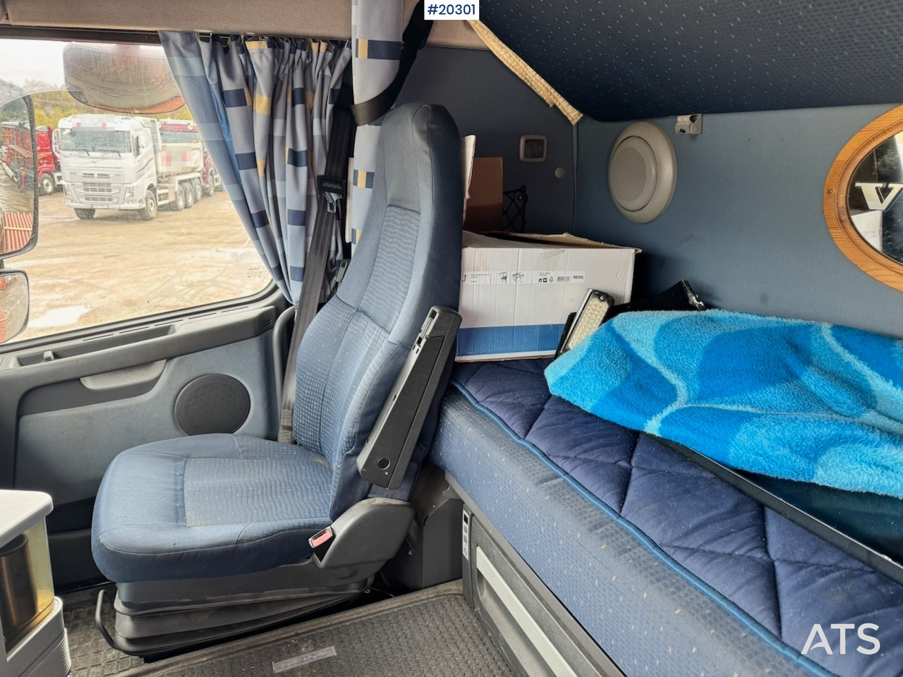 Φορτηγό φόρτωσης γάντζου Volvo FH480 Krokbil: φωτογραφία 27