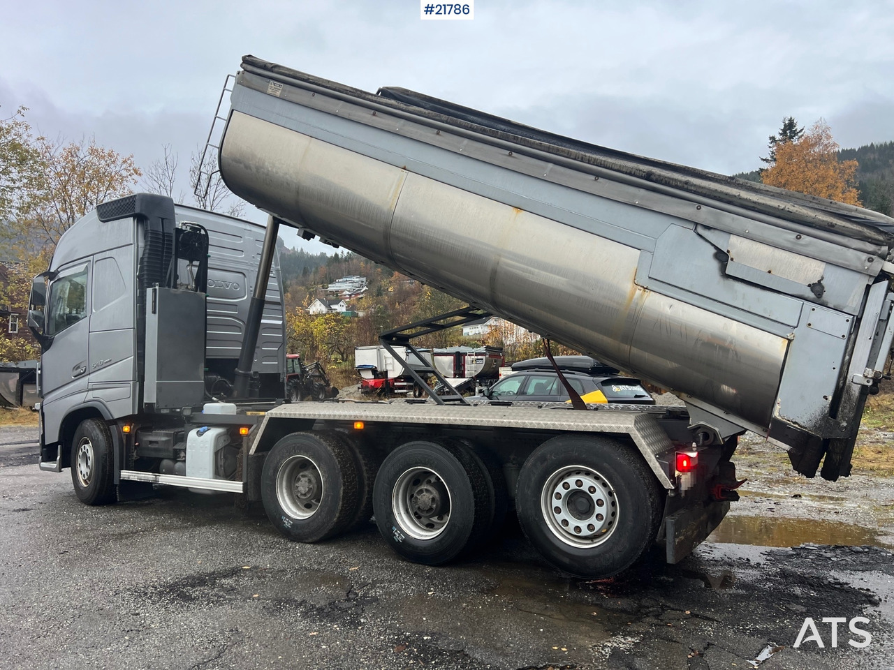 Φορτηγό ανατρεπόμενο Volvo FH540 8x4 asfaltbil m/ mtdk k218 2 akslet asfalthenger: φωτογραφία 12 Φορτηγό ανατρεπόμενο Volvo FH540 8x4 asfaltbil m/ mtdk k218 2 akslet asfalthenger: φωτογραφία 12