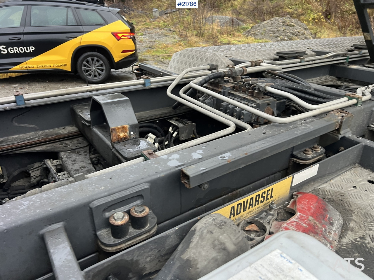 Φορτηγό ανατρεπόμενο Volvo FH540 8x4 asfaltbil m/ mtdk k218 2 akslet asfalthenger: φωτογραφία 16 Φορτηγό ανατρεπόμενο Volvo FH540 8x4 asfaltbil m/ mtdk k218 2 akslet asfalthenger: φωτογραφία 16