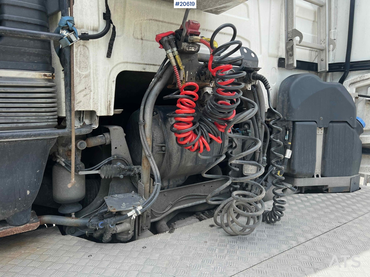 Τράκτορας Volvo FH650: φωτογραφία 25 Τράκτορας Volvo FH650: φωτογραφία 25