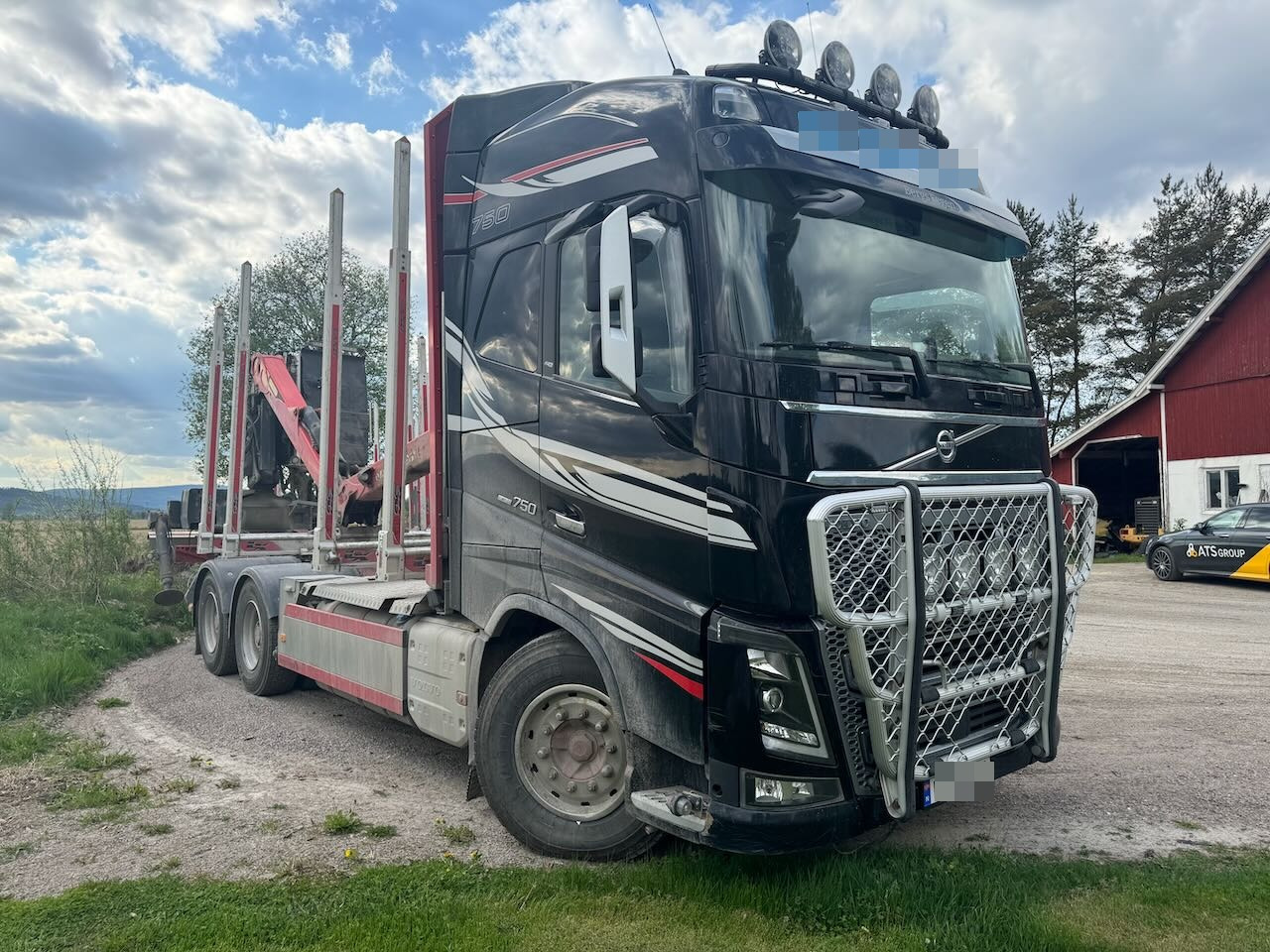 Φορτηγό ξυλείας Volvo FH750: φωτογραφία 7