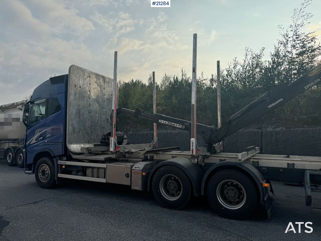 Volvo FH750 - Φορτηγό ξυλείας, Φορτηγό με γερανό: φωτογραφία 2 Volvo FH750 - Φορτηγό ξυλείας, Φορτηγό με γερανό: φωτογραφία 2