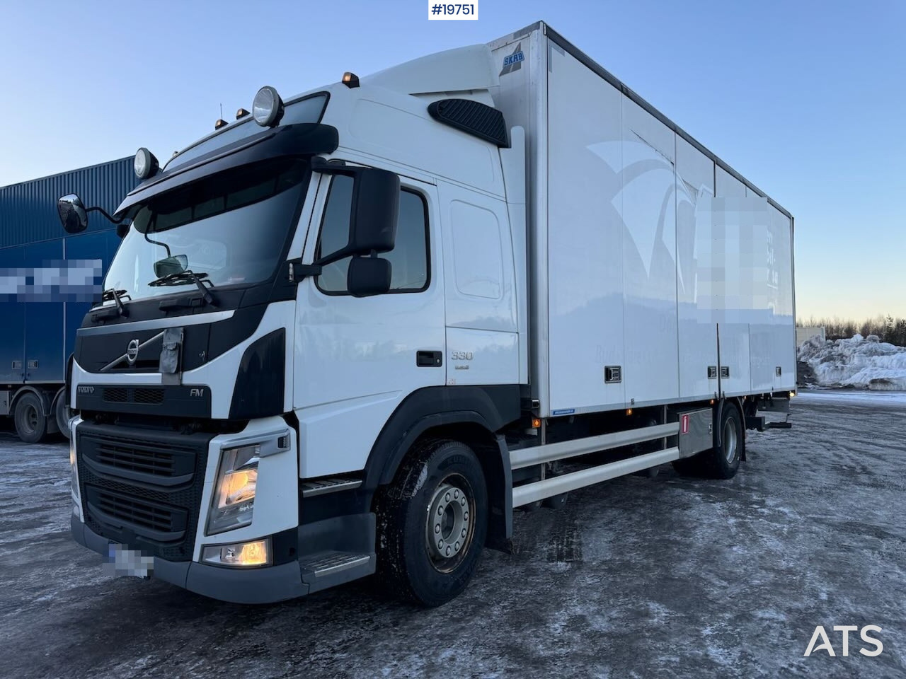 Volvo FM330 - Φορτηγό κόφα: φωτογραφία 1 Volvo FM330 - Φορτηγό κόφα: φωτογραφία 1