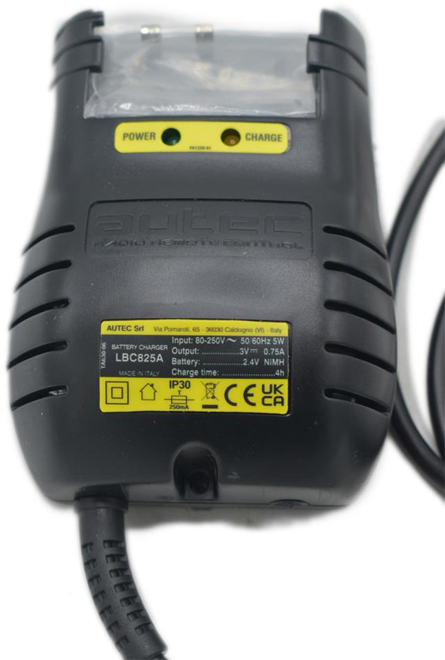 Autec original charger LBC825A - Ηλεκτρικό σύστημα για Γερανός παπαγάλος: φωτογραφία 4 Autec original charger LBC825A - Ηλεκτρικό σύστημα για Γερανός παπαγάλος: φωτογραφία 4