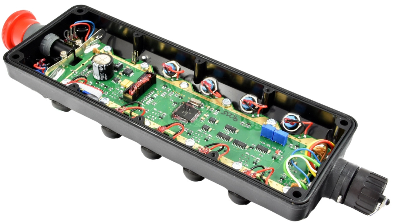 Radio controller top section 9857354 - Ηλεκτρικό σύστημα για Γερανός παπαγάλος: φωτογραφία 3 Radio controller top section 9857354 - Ηλεκτρικό σύστημα για Γερανός παπαγάλος: φωτογραφία 3