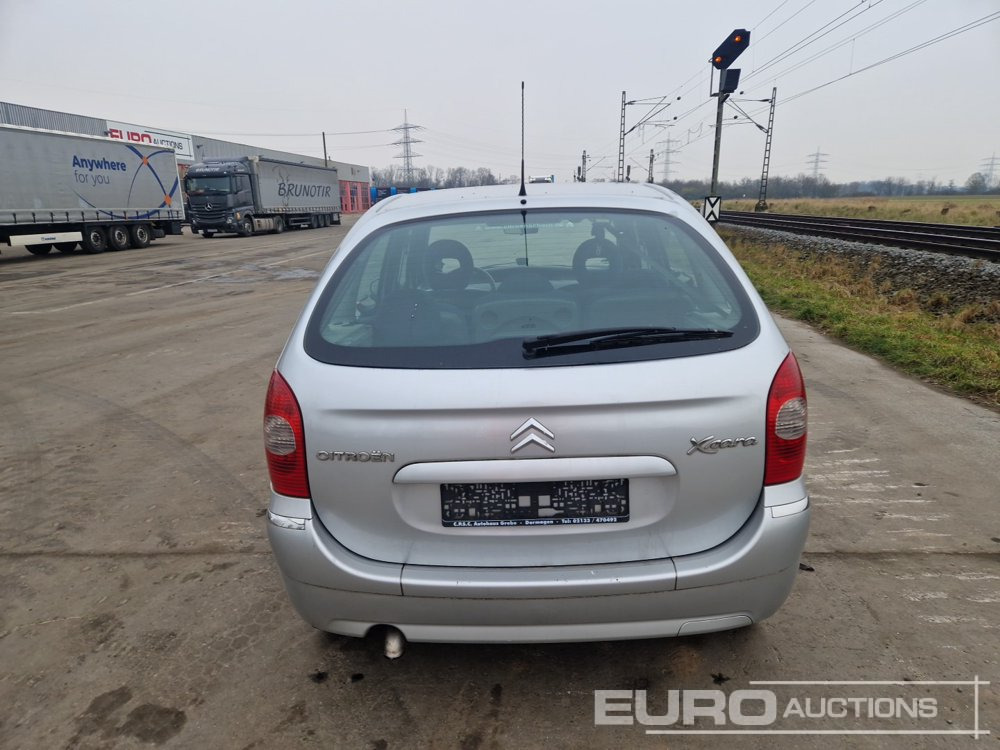2004 Citroen Xsara Picasso - Αυτοκίνητο: φωτογραφία 4 2004 Citroen Xsara Picasso - Αυτοκίνητο: φωτογραφία 4