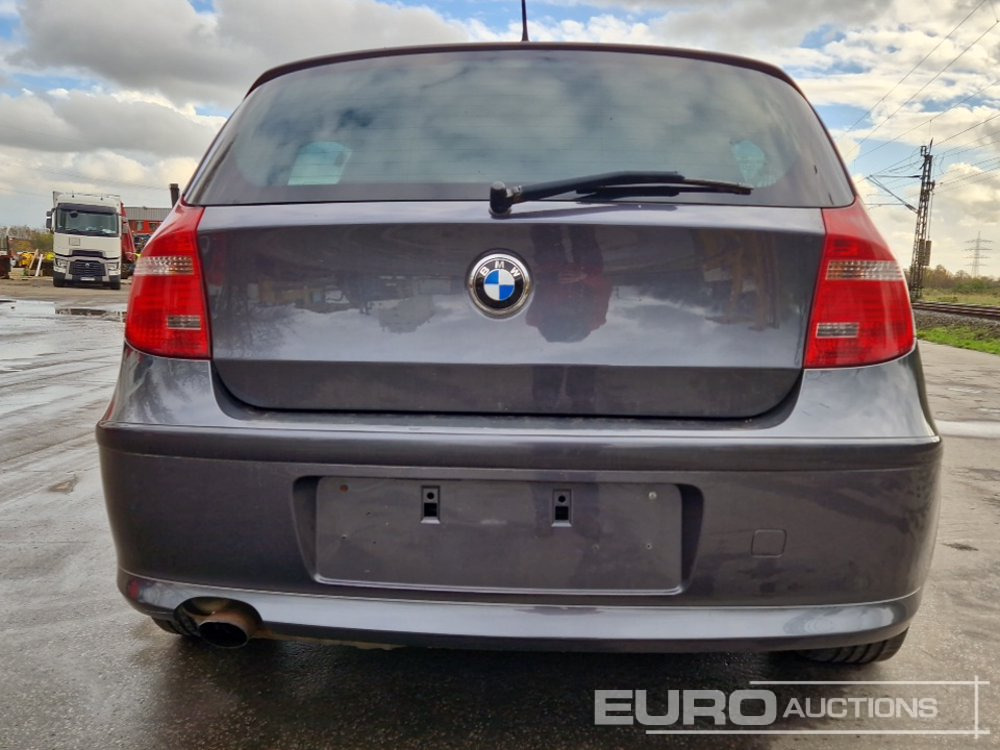 2008 BMW 1 Series - Αυτοκίνητο: φωτογραφία 4 2008 BMW 1 Series - Αυτοκίνητο: φωτογραφία 4