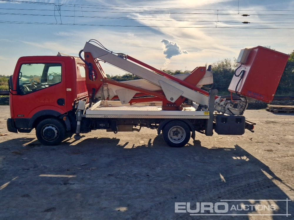 2008 Nissan CABSTAR 35.11 - Φορτηγό με εναέρια πλατφόρμα: φωτογραφία 2 2008 Nissan CABSTAR 35.11 - Φορτηγό με εναέρια πλατφόρμα: φωτογραφία 2