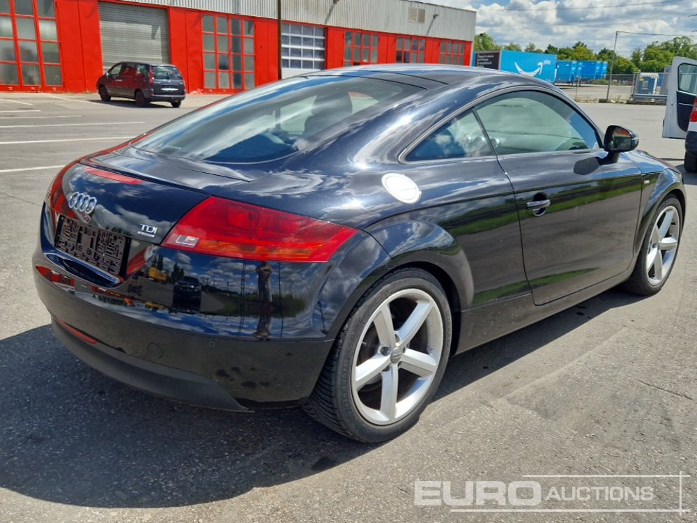 2009 Audi TT - Αυτοκίνητο: φωτογραφία 4 2009 Audi TT - Αυτοκίνητο: φωτογραφία 4