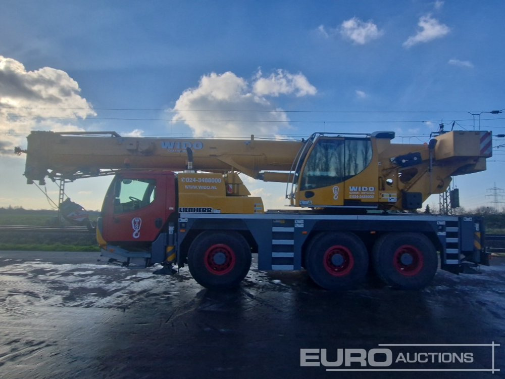2010 Liebherr LTM1050-3.1 - Τηλεσκοπικός γερανός: φωτογραφία 2 2010 Liebherr LTM1050-3.1 - Τηλεσκοπικός γερανός: φωτογραφία 2