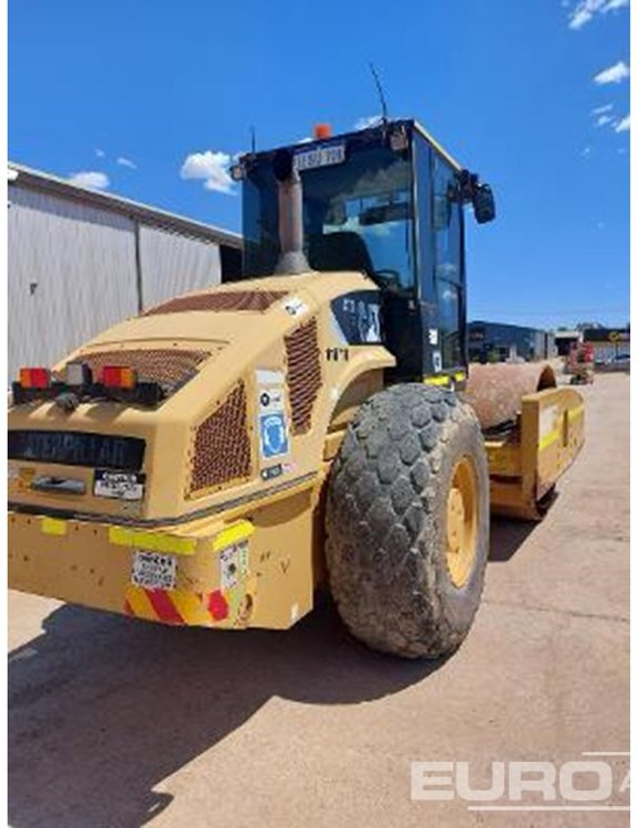 2012 CAT CP76XT - Οδοστρωτήρας: φωτογραφία 4 2012 CAT CP76XT - Οδοστρωτήρας: φωτογραφία 4