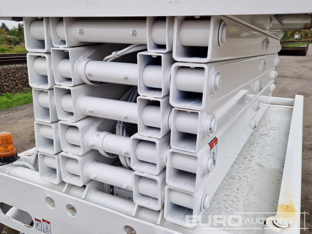 Ψαλιδωτό ανυψωτικό 2013 Haulotte Compact 14: φωτογραφία 13 Ψαλιδωτό ανυψωτικό 2013 Haulotte Compact 14: φωτογραφία 13