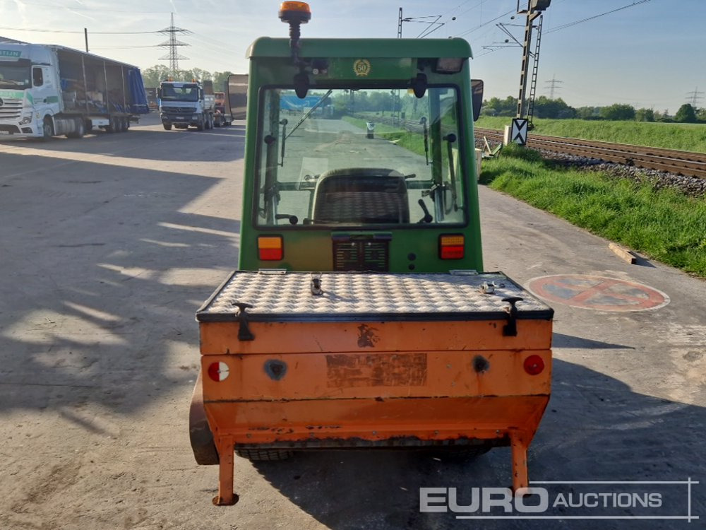 2014 John Deere 2025R - Τρακτέρ: φωτογραφία 4 2014 John Deere 2025R - Τρακτέρ: φωτογραφία 4
