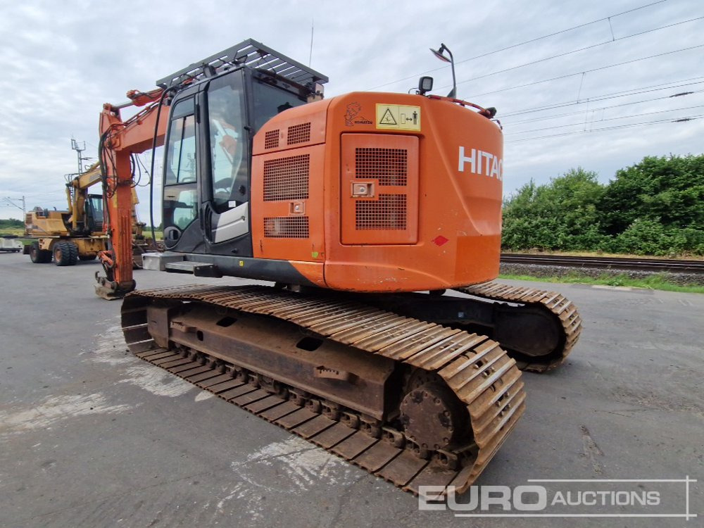 2015 Hitachi ZX225USLC-5B - Ερπυστριοφόρος εκσκαφέας: φωτογραφία 3 2015 Hitachi ZX225USLC-5B - Ερπυστριοφόρος εκσκαφέας: φωτογραφία 3