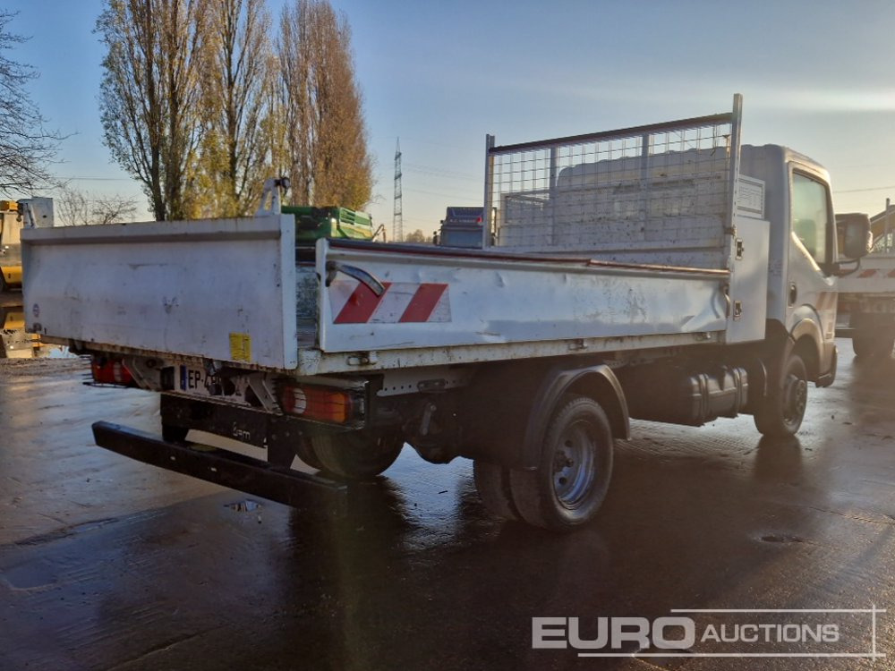 2017 Nissan NT400 - Όχημα με ανατρεπομενη καροτσα: φωτογραφία 5 2017 Nissan NT400 - Όχημα με ανατρεπομενη καροτσα: φωτογραφία 5