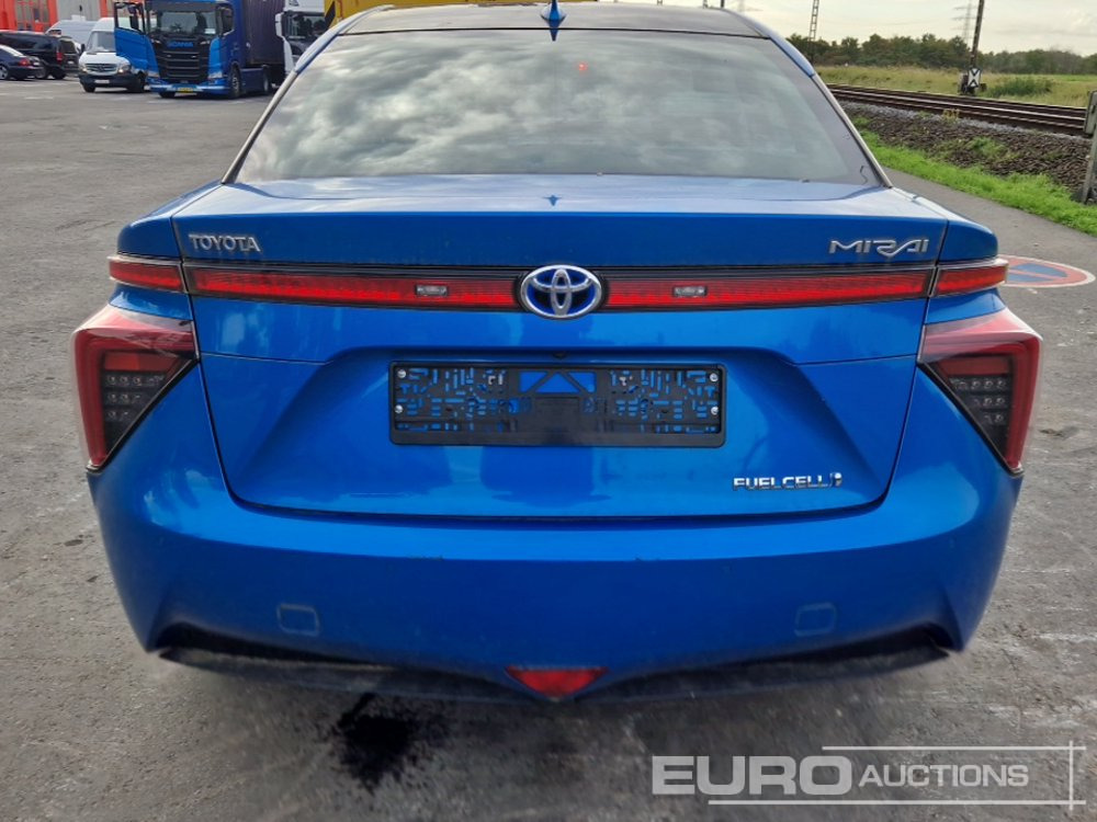 2017 Toyota Mirai Fuel Cell, Hydrogen Hybrid, Automatic (German Reg. Docs. Available) - Αυτοκίνητο: φωτογραφία 4 2017 Toyota Mirai Fuel Cell, Hydrogen Hybrid, Automatic (German Reg. Docs. Available) - Αυτοκίνητο: φωτογραφία 4