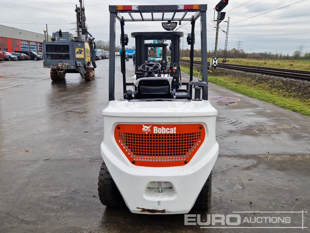 2025 Bobcat D30NX - Περονοφόρο όχημα: φωτογραφία 4 2025 Bobcat D30NX - Περονοφόρο όχημα: φωτογραφία 4