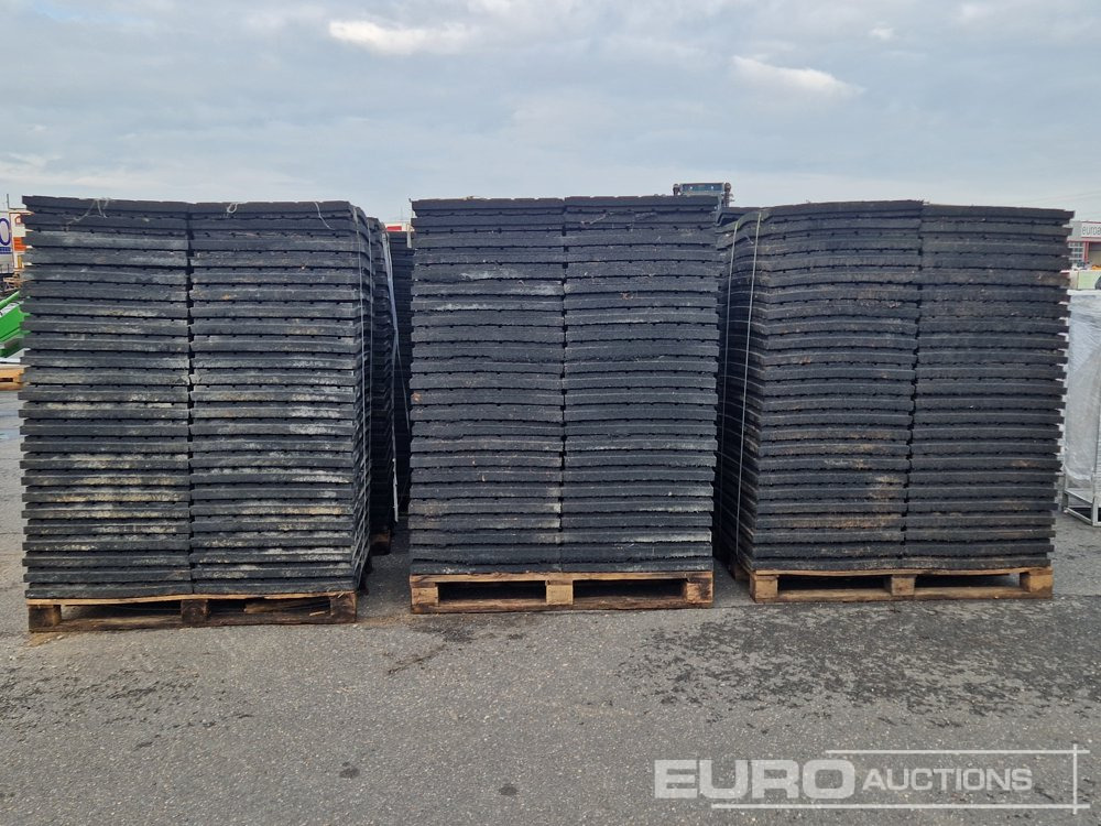 3 Pallets of Rubber Floor Tiles, 60mm x 800mm x 600mm (144 of) - Εξοπλισμού κατασκευών: φωτογραφία 1 3 Pallets of Rubber Floor Tiles, 60mm x 800mm x 600mm (144 of) - Εξοπλισμού κατασκευών: φωτογραφία 1