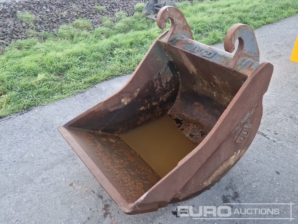 35" Digging Bucket - Κουβας: φωτογραφία 1 35" Digging Bucket - Κουβας: φωτογραφία 1