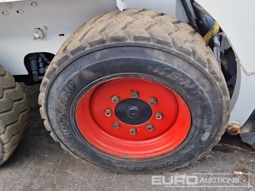 Bobcat 743 - Φορτωτής πλάγιας ολίσθησης: φωτογραφία 2 Bobcat 743 - Φορτωτής πλάγιας ολίσθησης: φωτογραφία 2