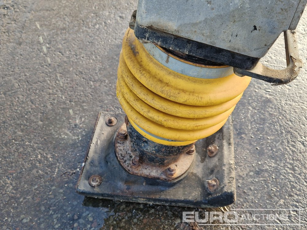 Bomag BT 68 - Μηχανών ασφάλτου: φωτογραφία 5 Bomag BT 68 - Μηχανών ασφάλτου: φωτογραφία 5