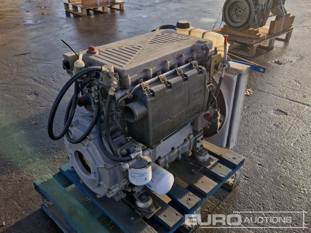 Hatz 4 Cylinder Diesel Engine - Κινητήρας: φωτογραφία 3 Hatz 4 Cylinder Diesel Engine - Κινητήρας: φωτογραφία 3