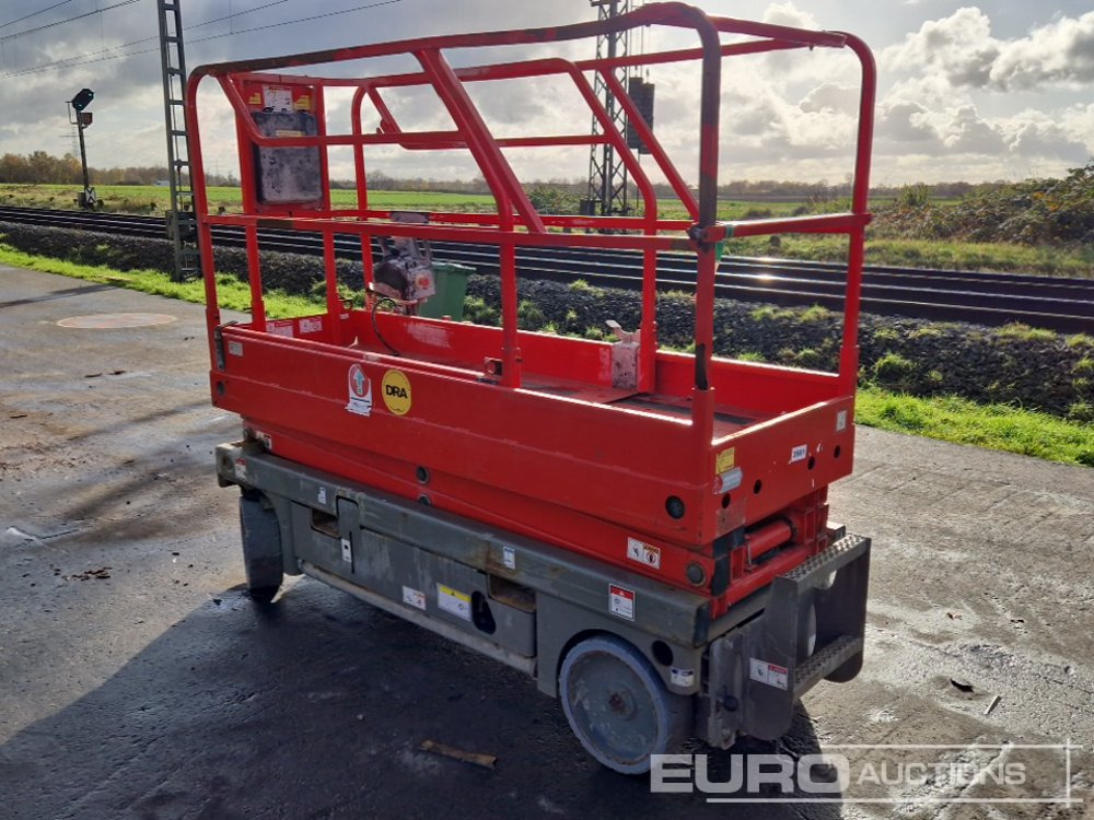 Haulotte Compact 8 - Πλατφόρμα εναέρια: φωτογραφία 3 Haulotte Compact 8 - Πλατφόρμα εναέρια: φωτογραφία 3