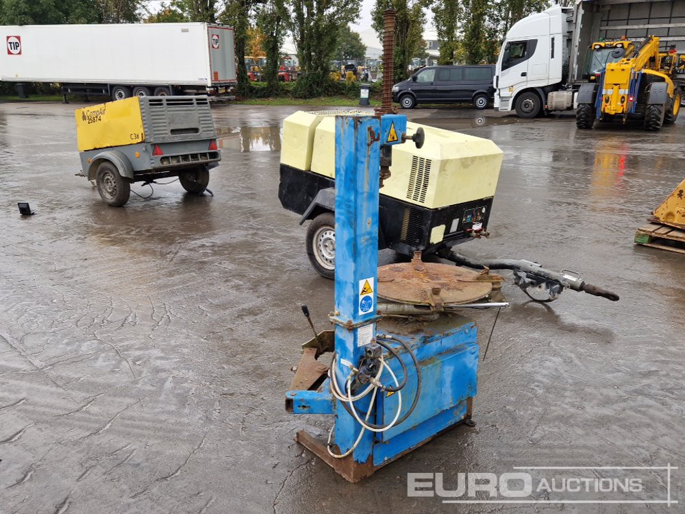 Hofmann Monty 270 Tyre Changer - Εξοπλισμού κατασκευών: φωτογραφία 3 Hofmann Monty 270 Tyre Changer - Εξοπλισμού κατασκευών: φωτογραφία 3